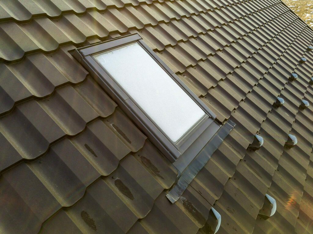 Roof window